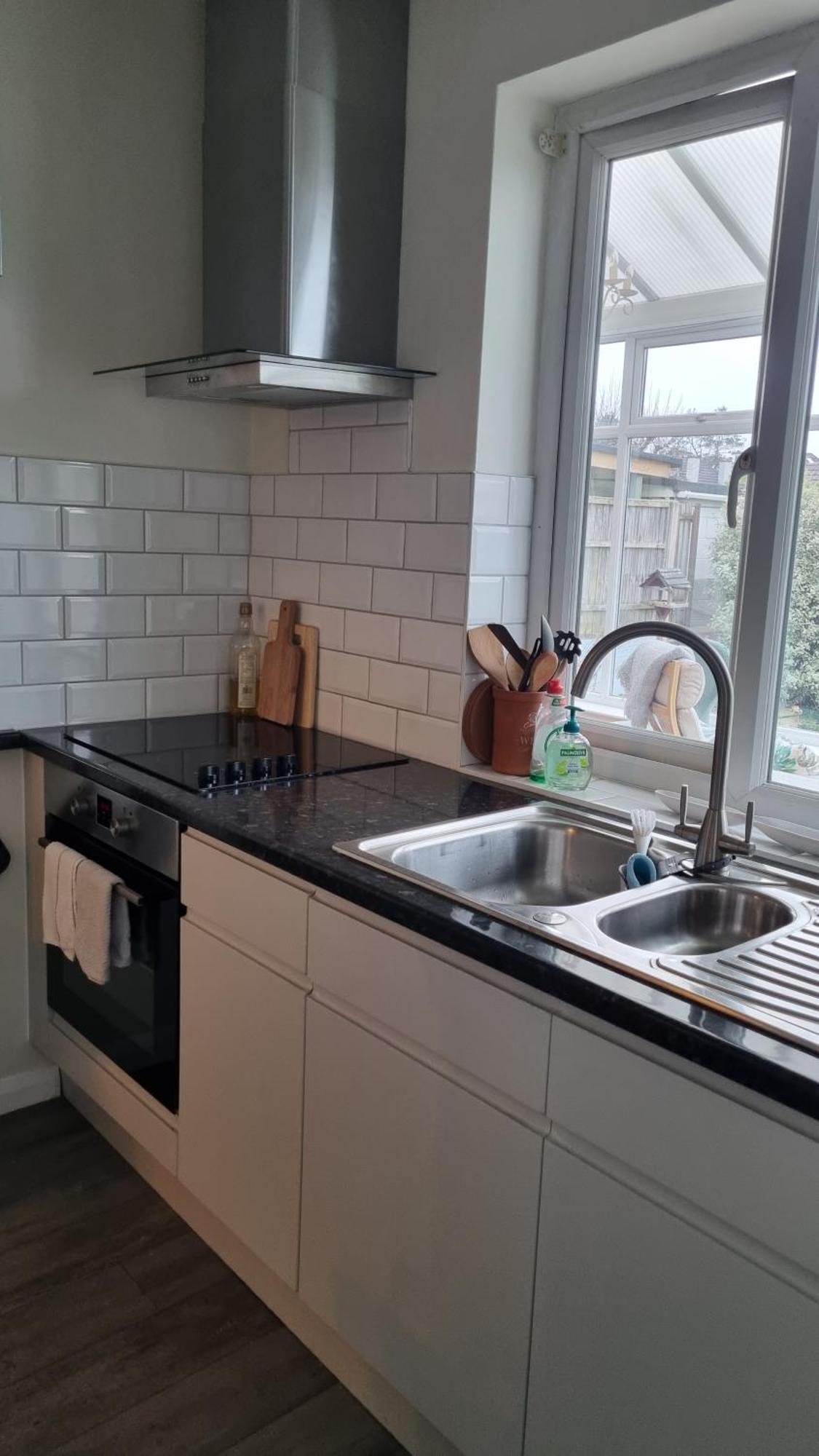 Cosy Bournemouth Bungalow เฟิร์นดาวน์ ภายนอก รูปภาพ